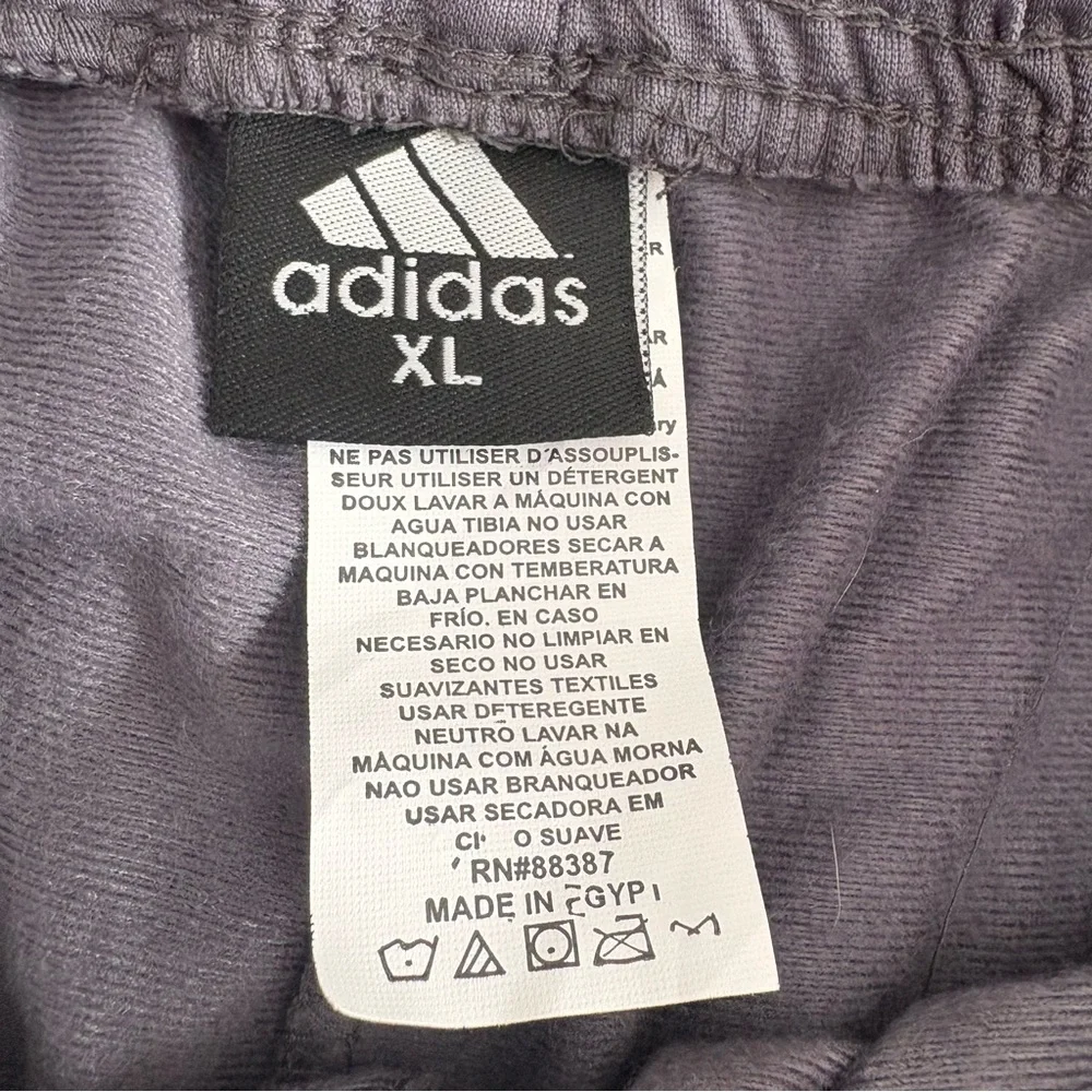 💚Adidas Gray and White Joggers with Classic Stripes - Picture 8 of 9